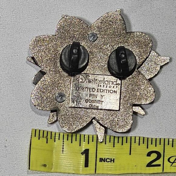 Disney Spy Mickey on Phone Suit Pin. Limited Edition.  Rare Colorful - Picture 6 of 6